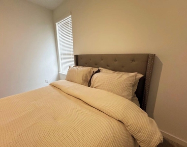 229 Invermore Drive - Photo Thumbnail 6