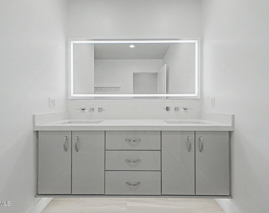 6803 E Main Street - Photo Thumbnail 18