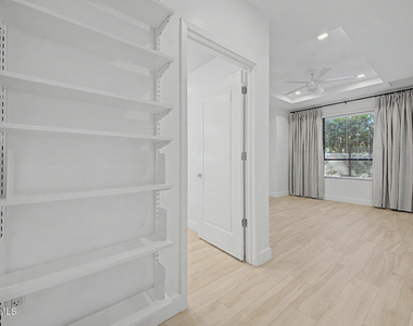 6803 E Main Street - Photo Thumbnail 13