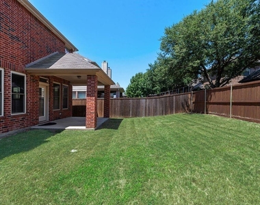 10516 Bolivar Drive - Photo Thumbnail 20