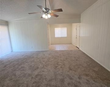 2604 Candleberry Drive - Photo Thumbnail 10