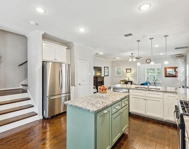 3705 Byers Avenue - Photo Thumbnail 6