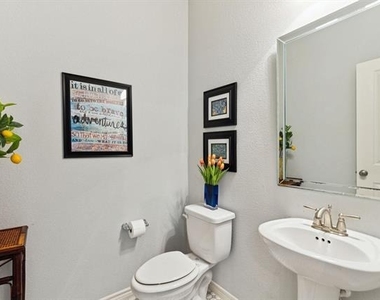 3705 Byers Avenue - Photo Thumbnail 9