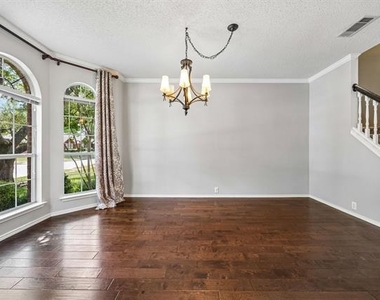 11002 Brandenberg Drive - Photo Thumbnail 4