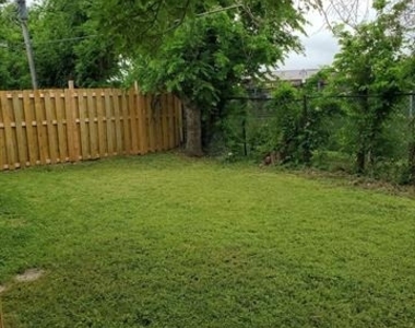 6756 Trail Lake Drive - Photo Thumbnail 8