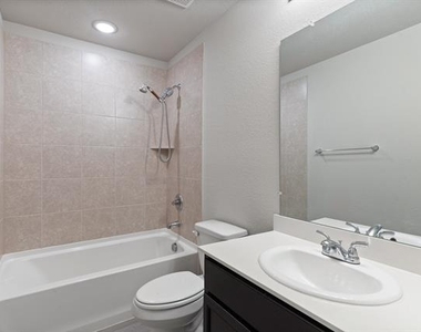 2833 Bellflower Drive - Photo Thumbnail 3