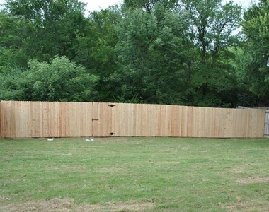 929 Hazels Way - Photo Thumbnail 13