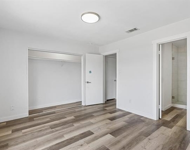 2400 Jupiter Road - Photo Thumbnail 14