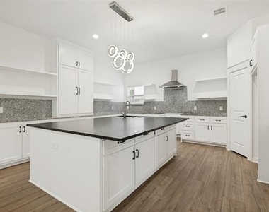 4503 Frank Street - Photo Thumbnail 3