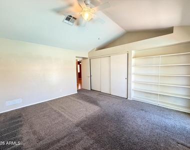2102 W Knox Road - Photo Thumbnail 15