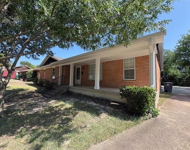 615 Oak Forest Drive - Photo Thumbnail 1