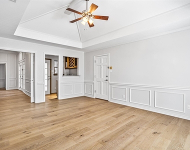2942 Woodland Hills Drive - Photo Thumbnail 14
