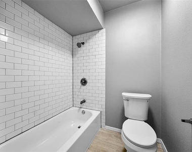1319 Wisteria Way - Photo Thumbnail 10