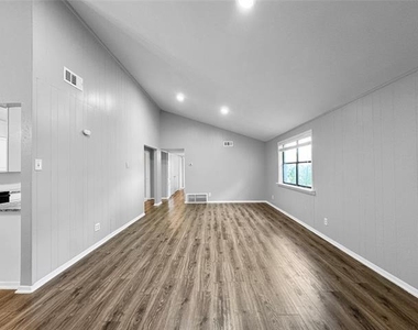 1319 Wisteria Way - Photo Thumbnail 2