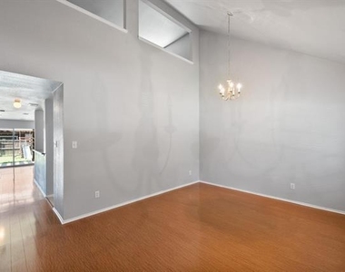 5012 Raymond Drive - Photo Thumbnail 1