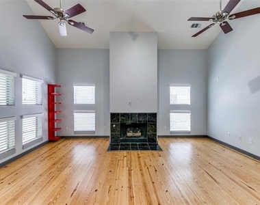 3801 San Jacinto Street - Photo Thumbnail 8