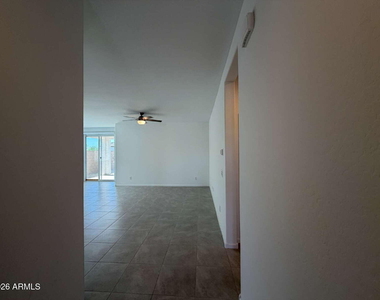 11023 W Atlantis Way - Photo Thumbnail 2