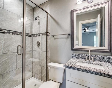 8106 Tanner Avenue - Photo Thumbnail 6