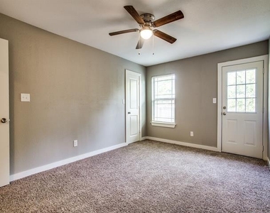 8106 Tanner Avenue - Photo Thumbnail 21