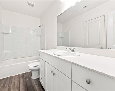 6520 Calico Lane - Photo Thumbnail 11