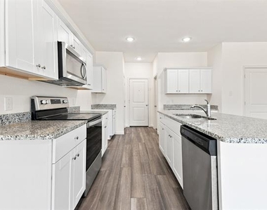 6520 Calico Lane - Photo Thumbnail 5