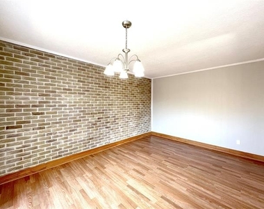 2110 Via Corona - Photo Thumbnail 10