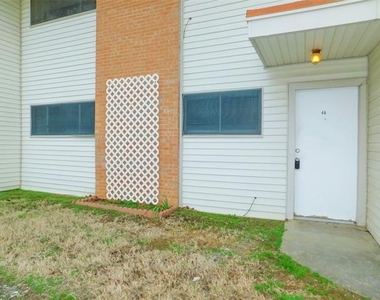 401 Betchan Street - Photo Thumbnail 1