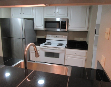 11311 Audelia Road - Photo Thumbnail 4