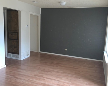 1724 W Sanford Street - Photo Thumbnail 7