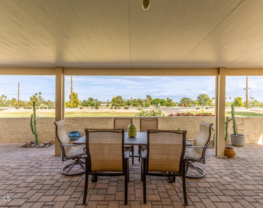 5137 N 79th Place - Photo Thumbnail 20