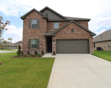 509 Ridgewood Drive - Photo Thumbnail 1