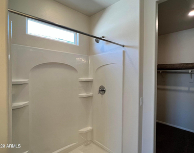 1058 W Avalon Canyon Drive - Photo Thumbnail 14