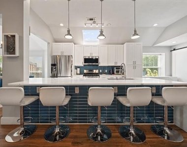 6402 Bluebonnet Drive - Photo Thumbnail 4