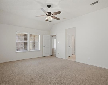 6613 Barclay Lane - Photo Thumbnail 17