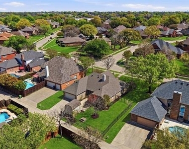 6613 Barclay Lane - Photo Thumbnail 34