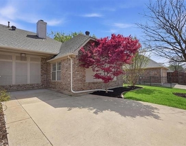 6613 Barclay Lane - Photo Thumbnail 27