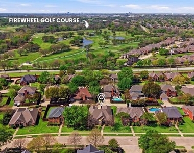 6613 Barclay Lane - Photo Thumbnail 9
