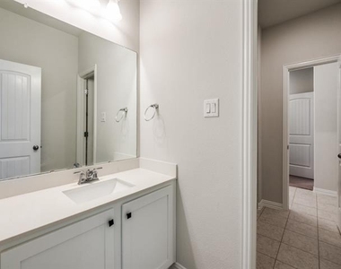 2152 Bailey Street - Photo Thumbnail 21