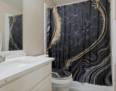 6257 Dark Forest Drive - Photo Thumbnail 17