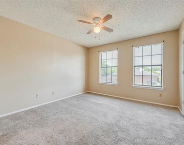 5749 Shadydell Drive - Photo Thumbnail 17
