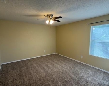 5356 Royal Birkdale Drive - Photo Thumbnail 15