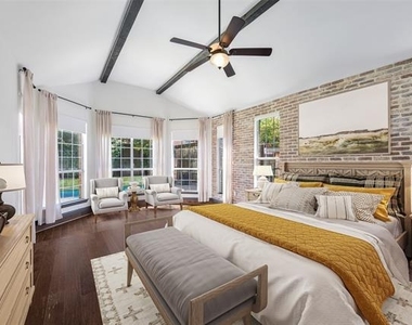 5170 Mohegan Lane - Photo Thumbnail 16