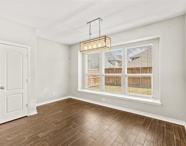 15920 Alvarado Drive - Photo Thumbnail 14