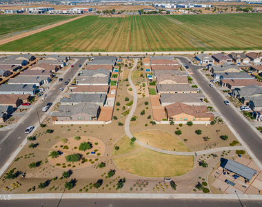 644 S Heron Lane - Photo Thumbnail 20