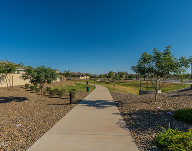 644 S Heron Lane - Photo Thumbnail 38