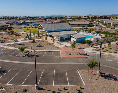 644 S Heron Lane - Photo Thumbnail 15