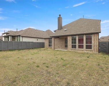 1144 Knoll Street - Photo Thumbnail 27