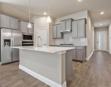 2615 Flycatcher Drive - Photo Thumbnail 4
