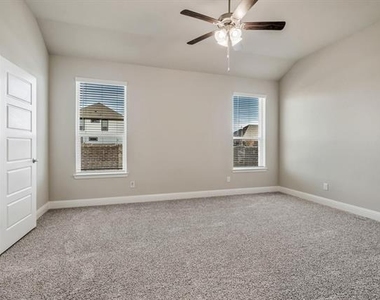 2615 Flycatcher Drive - Photo Thumbnail 7