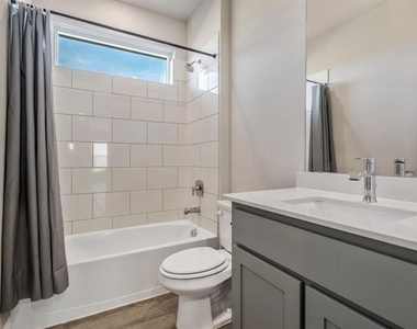 2615 Flycatcher Drive - Photo Thumbnail 11